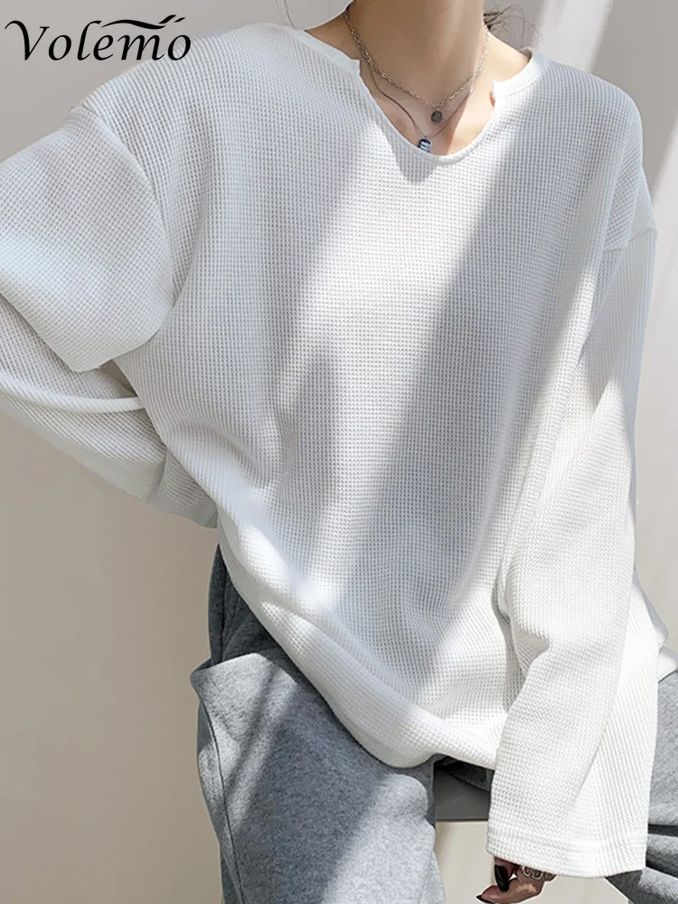 Женская футболка в клетку с вафельным принтом, V-образным вырезом и длинным рукавом 
Женская футболка в клетку с вафельным принтом, V-образным вырезом и длинным рукавом