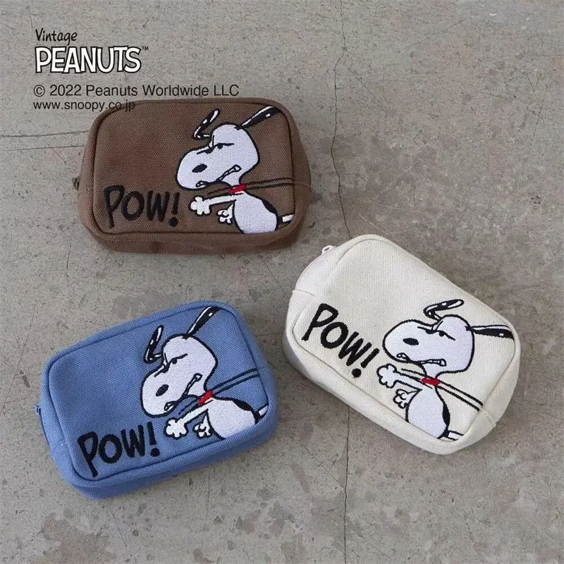 Snoopy new cartoon storage bag cute trendy portable mini hand lipstick cosmetic bag embroidered coin purse wholesale gift
Snoopy new cartoon storage bag cute trendy portable mini hand lipstick cosmetic bag embroidered coin purse wholesale gift