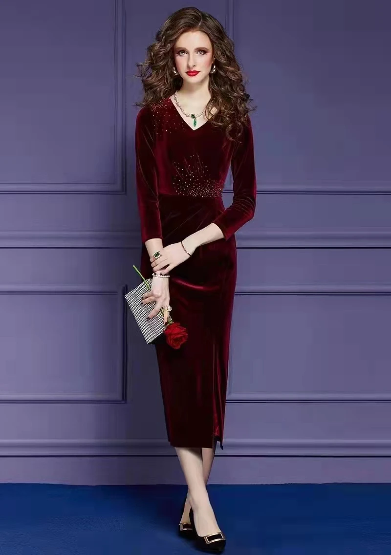 Bodycon Dress New 2023 Spring Autumn Party Events Women V-Neck Crystal Beading Deco Split Sexy Long Sleeve Soft Velvet Dress 5XL
Bodycon Dress New 2023 Spring Autumn Party Events Women V-Neck Crystal Beading Deco Split Sexy Long Sleeve Soft Velvet Dress 5XL