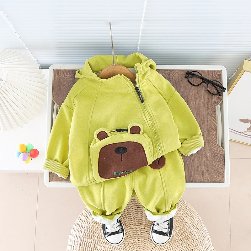 Spring and autumn new children's solid color printed zipper hooded suit boys' fashion two-piece casual sweatpants Joker suit
Spring and autumn new children's solid color printed zipper hooded suit boys' fashion two-piece casual sweatpants Joker suit