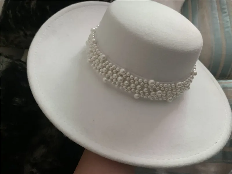 202208-2509258 chic dropshipping polyester felt pearl ribbon lady fedoras cap women leisure jazz hat
202208-2509258 chic dropshipping polyester felt pearl ribbon lady fedoras cap women leisure jazz hat