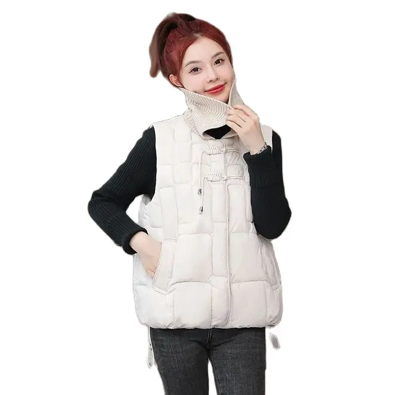 Autumn Winter Vest Female 2023 New Women's Cotton Clothes Coat Korean Version Knitted Sweater Collar Down Cotton Waistcoat
Autumn Winter Vest Female 2023 New Women's Cotton Clothes Coat Korean Version Knitted Sweater Collar Down Cotton Waistcoat