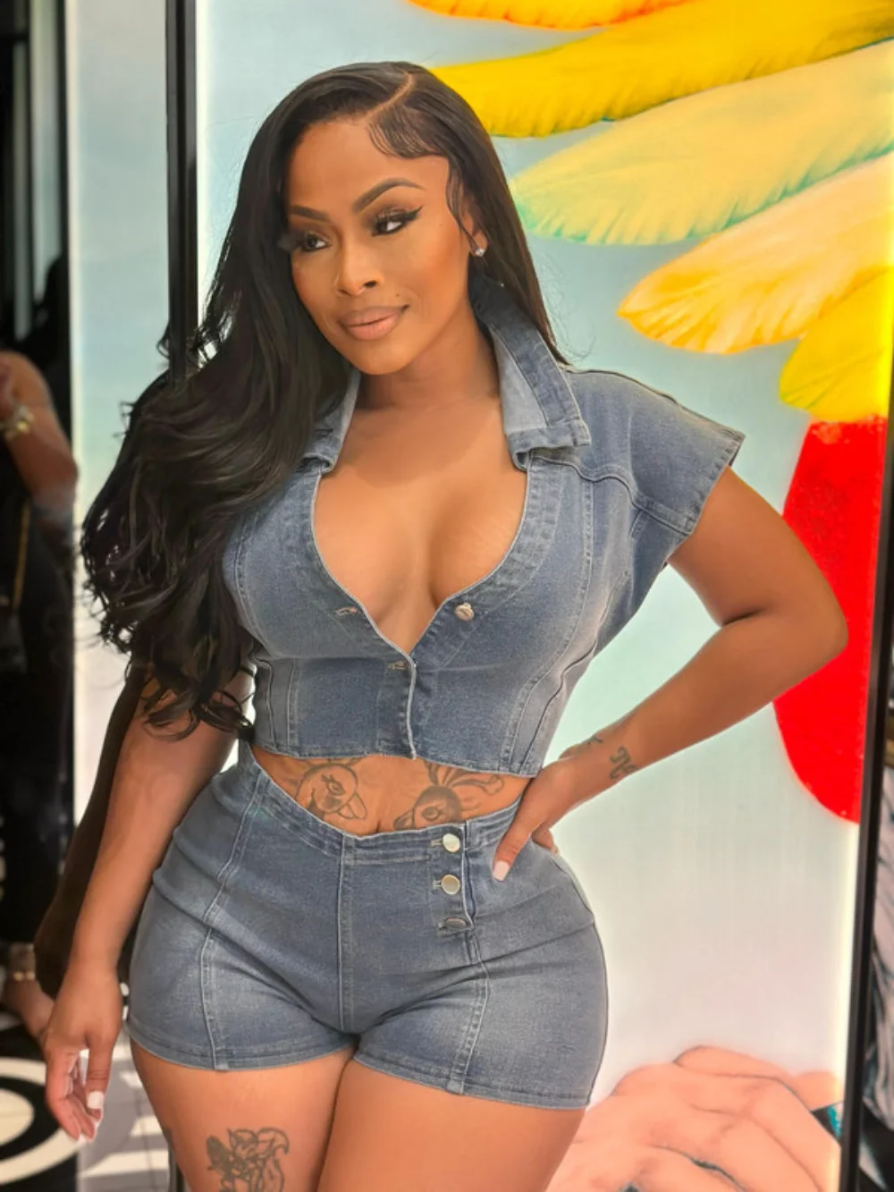 Sexy Crop Top Denim Female Jumpsuit Single Breasted Short Sleeves Bodysuits Summer Skinny Romper One Pieces Clothes for Women
Sexy Crop Top Denim Female Jumpsuit Single Breasted Short Sleeves Bodysuits Summer Skinny Romper One Pieces Clothes for Women