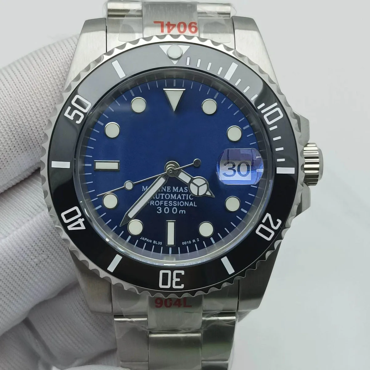 40mm NH35 watch case Men's watch Stainless steel automatic mechanical watch NH35/NH36 movement waterproof sports watch
40mm NH35 watch case Men's watch Stainless steel automatic mechanical watch NH35/NH36 movement waterproof sports watch