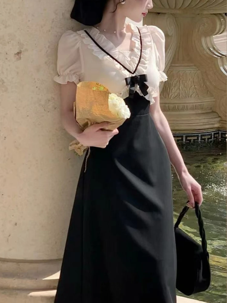 Sweet Elegant Fairy Dress Women Ruffles Patchwork Puff Sleeve Slim Korean Style Dress Lady 2023 Summer Casual V Neck Party Dress
Sweet Elegant Fairy Dress Women Ruffles Patchwork Puff Sleeve Slim Korean Style Dress Lady 2023 Summer Casual V Neck Party Dress