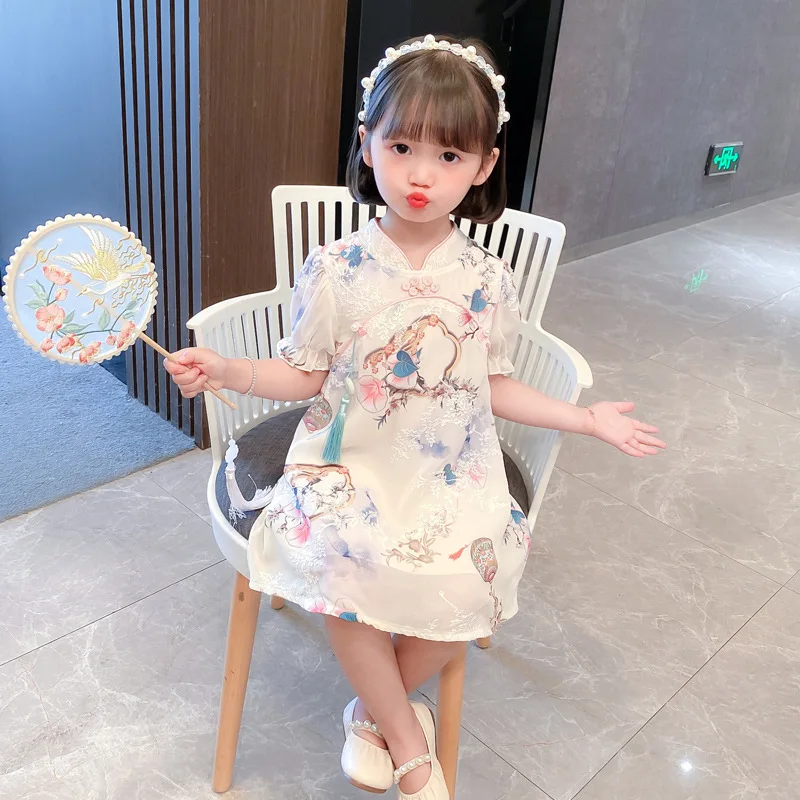 Юбка Hanfu Qipao для девочек, новинка, летнее тонкое супер неувядающее платье для маленькой девочки в китайском стиле, детское шифоновое платье с коротким рукавом и принтом
Юбка Hanfu Qipao для девочек, новинка, летнее тонкое супер неувядающее платье для маленькой девочки в китайском стиле, детское шифоновое платье с коротким рукавом и принтом