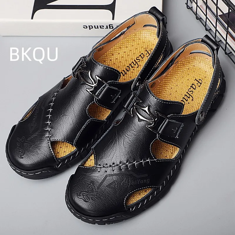 Men's Outdoor Baotou Sandals Beach Shoes Casual Outdoor Comfortable Fashion All-match Breathable Fashion Non-slip Large Size
Men's Outdoor Baotou Sandals Beach Shoes Casual Outdoor Comfortable Fashion All-match Breathable Fashion Non-slip Large Size