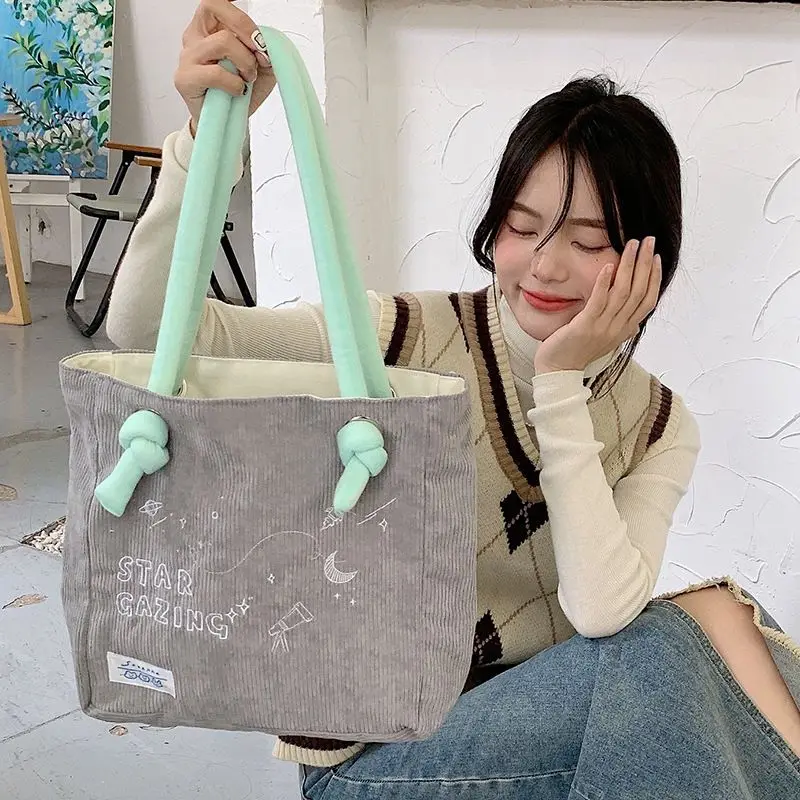 Korean Ins Style Embroidery Round Strap Shoulder Tote Bag Large Capacity Student Girls Women Messenger Fashion Aesthetic Handbag
Korean Ins Style Embroidery Round Strap Shoulder Tote Bag Large Capacity Student Girls Women Messenger Fashion Aesthetic Handbag