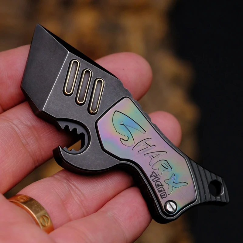 Metal shark crowbar multi function combination tool portable EDC to play bolt opener resistance hand to Unisex surprise gift
Metal shark crowbar multi function combination tool portable EDC to play bolt opener resistance hand to Unisex surprise gift