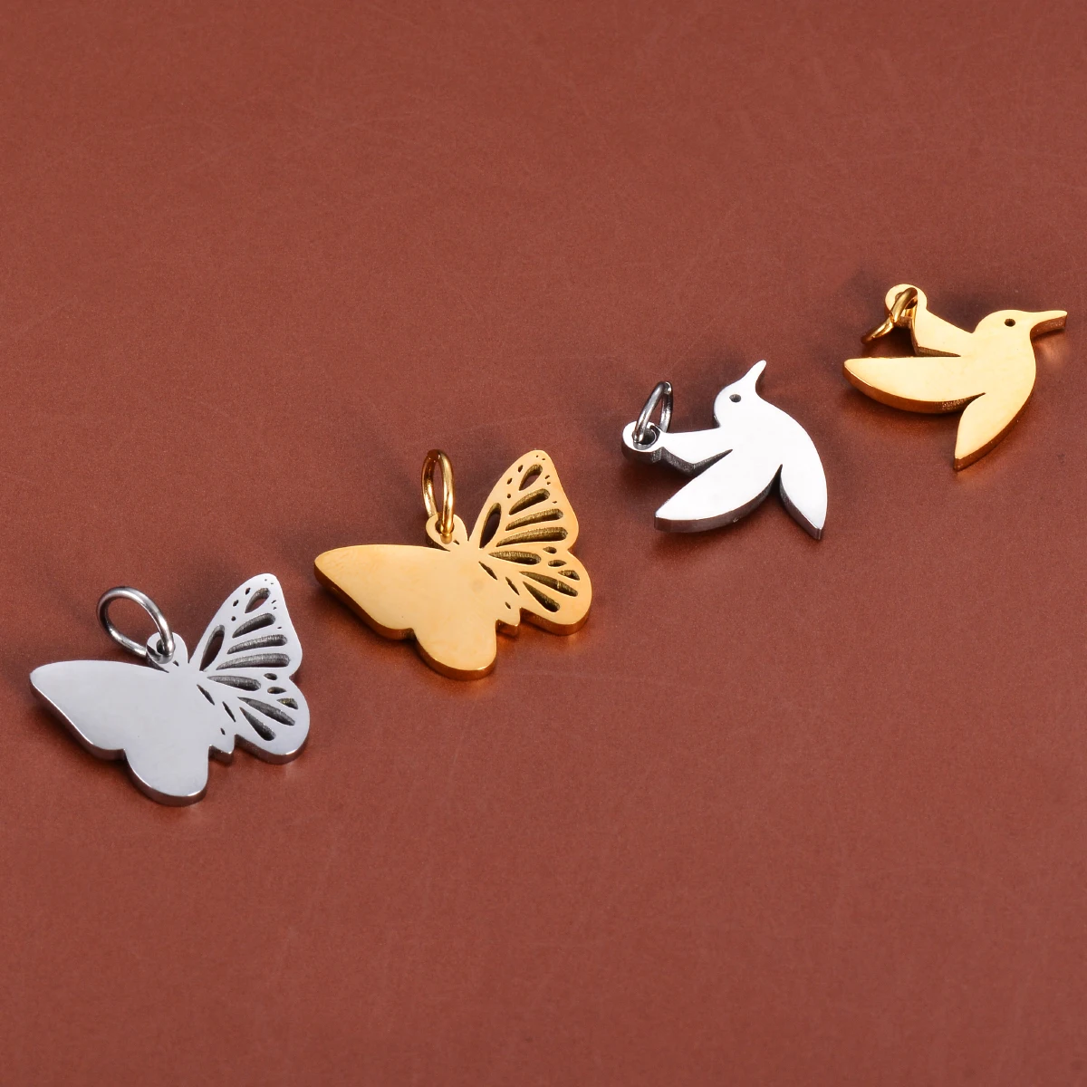 5Pcs DIY Making Earrings Necklace Bracelets for Women Jewelry Making Stainless Steel Charms Small Bird Butterfly Animal Pendants
5Pcs DIY Making Earrings Necklace Bracelets for Women Jewelry Making Stainless Steel Charms Small Bird Butterfly Animal Pendants