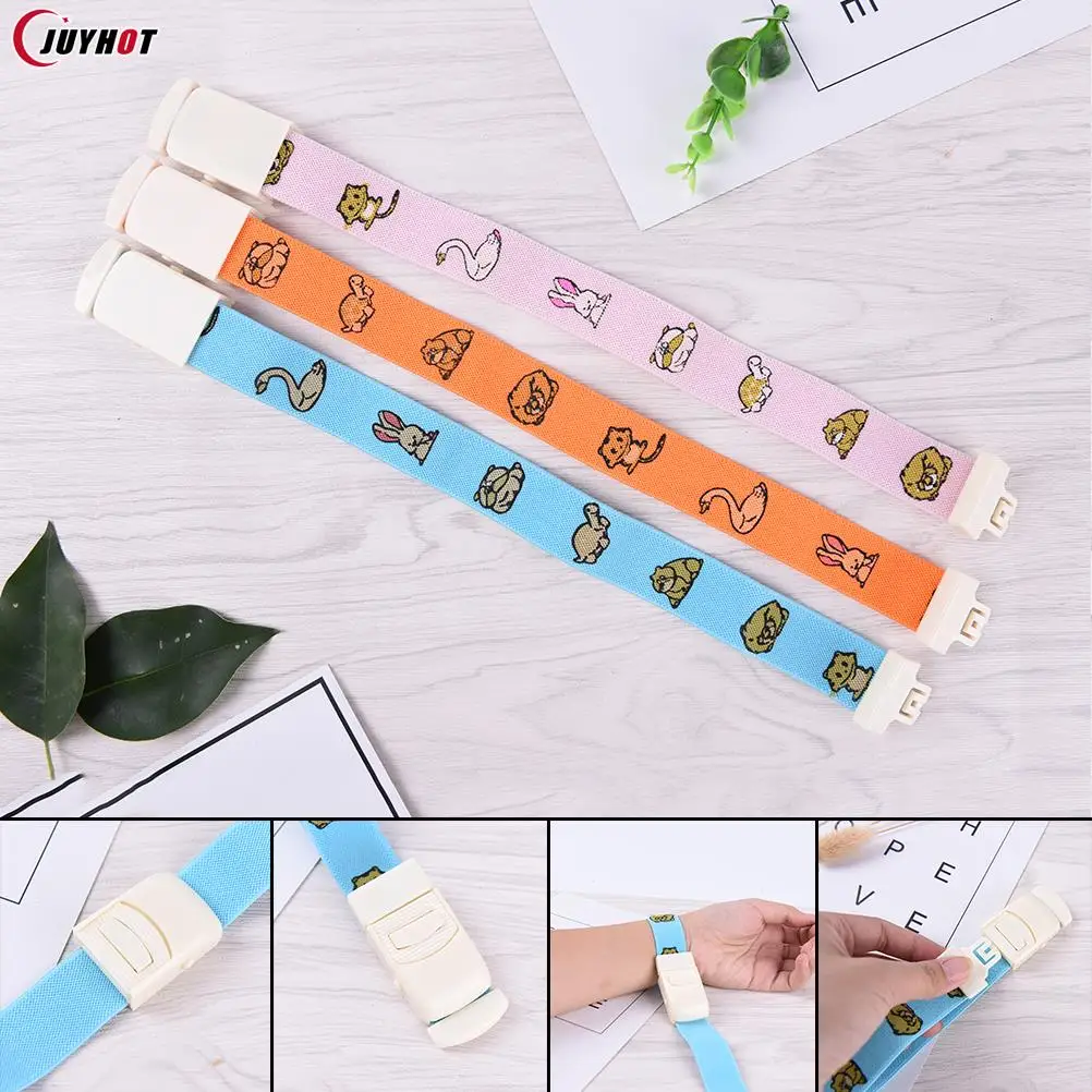 Quick Slow Release First Aid Nurse Outdoor Materials Latex Free Cotton Outdoor Medical Paramedic Emergency Tourniquet Buckle
Quick Slow Release First Aid Nurse Outdoor Materials Latex Free Cotton Outdoor Medical Paramedic Emergency Tourniquet Buckle