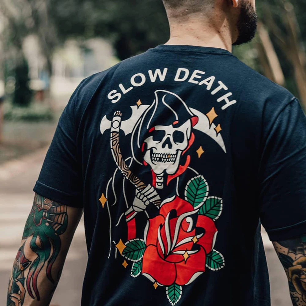 2023 Summer New Cotton Men's T-shirt Skull Sickle Rose Print Retro Men's Large Size Tops Harajuku Street American Hip Hop Rock
2023 Summer New Cotton Men's T-shirt Skull Sickle Rose Print Retro Men's Large Size Tops Harajuku Street American Hip Hop Rock