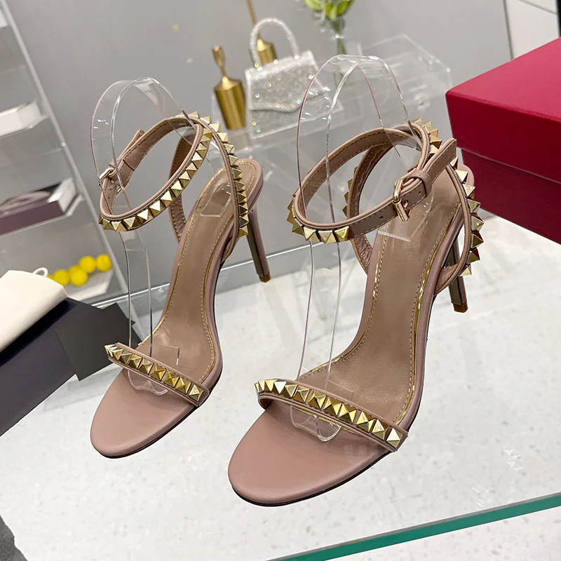 

Сандалии женские с узким ремешком, дизайнерская обувь с пряжкой на щиколотке, роскошные элегантные босоножки на высоком каблуке, лето 2024