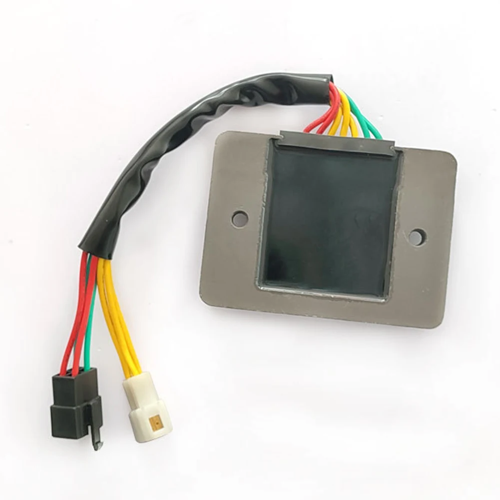 Quick and Easy Installation Voltage Regulator Compatible with For Ducati 748\750\800\900\916\996\998 S4R (99 12)
Quick and Easy Installation Voltage Regulator Compatible with For Ducati 748\750\800\900\916\996\998 S4R (99 12)