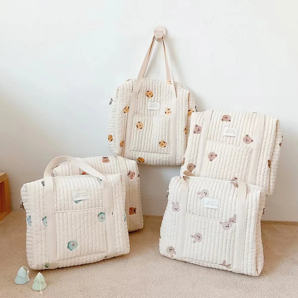 

2023 Корейская сумка для мамы, сумки для детских подгузников, милые хлопковые сумки на молнии с вышивкой в виде животных для детской коляски, аксессуары для мам и малышей
