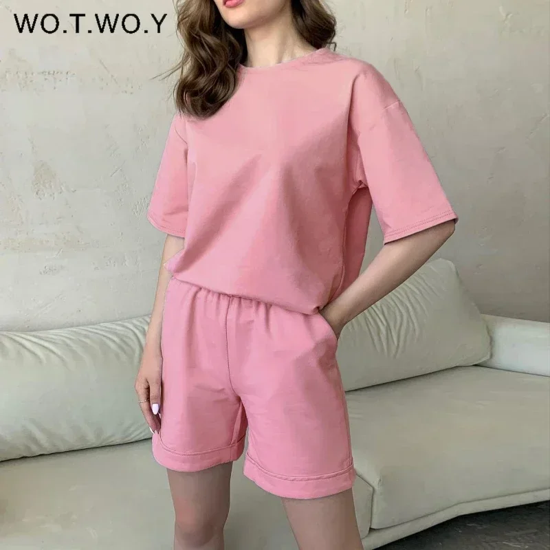 WOTWOY Summer Cotton Casual T-shirt and Shorts Two Piece Set Women Solid Loose Short Sleeve Tee Shirts Elastic Waist Short Pants
WOTWOY Summer Cotton Casual T-shirt and Shorts Two Piece Set Women Solid Loose Short Sleeve Tee Shirts Elastic Waist Short Pants