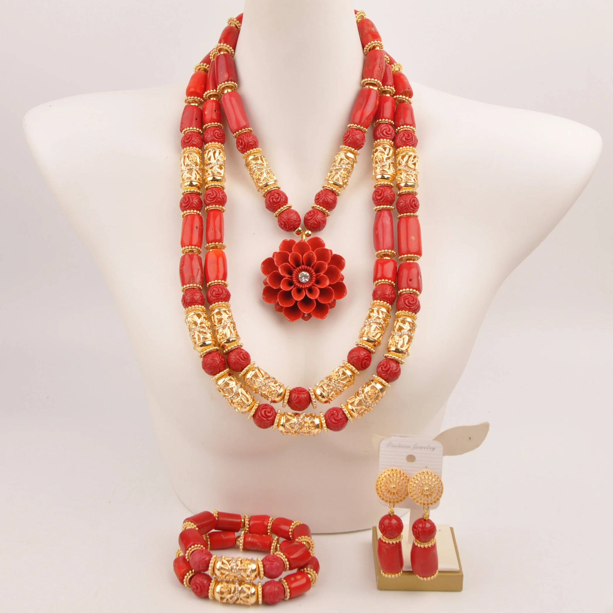Свадебные ювелирные украшения в нигерийском стиле для невесты комплект из ожерелья и кораллов
Свадебные ювелирные украшения в нигерийском стиле для невесты комплект из ожерелья и кораллов