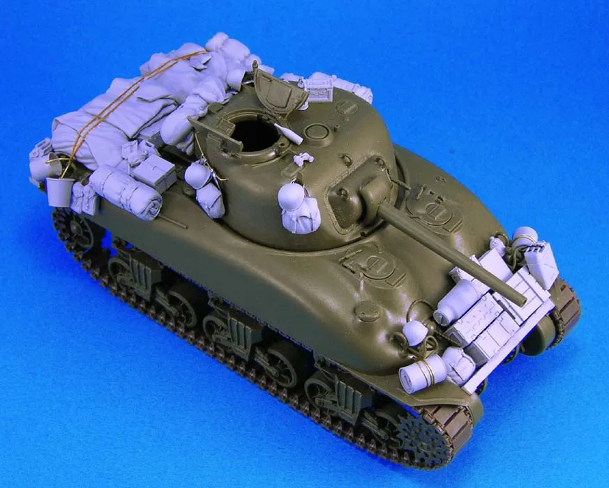 

Набор сборных моделей для рисования из смолы в масштабе 1/35, M4 Sherman, накопление среднего бака, Неокрашенная, Бесплатная доставка (без листа Etch)