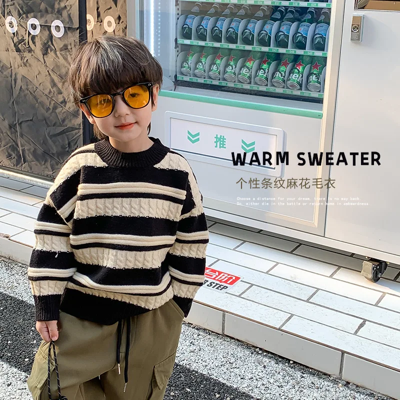 Children's 2022 Winter New Sheepskin Stripe Sweater Fashion Boys and Girls' Warm Contrast Round Neck Knitwear
Children's 2022 Winter New Sheepskin Stripe Sweater Fashion Boys and Girls' Warm Contrast Round Neck Knitwear