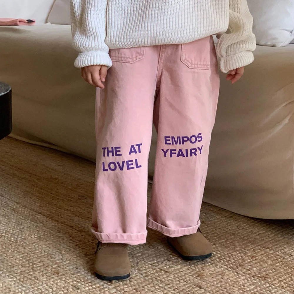 2023 Autumn Kids Pants Fashion letters children straight Trousers Girls loose all-match casual pants
2023 Autumn Kids Pants Fashion letters children straight Trousers Girls loose all-match casual pants
