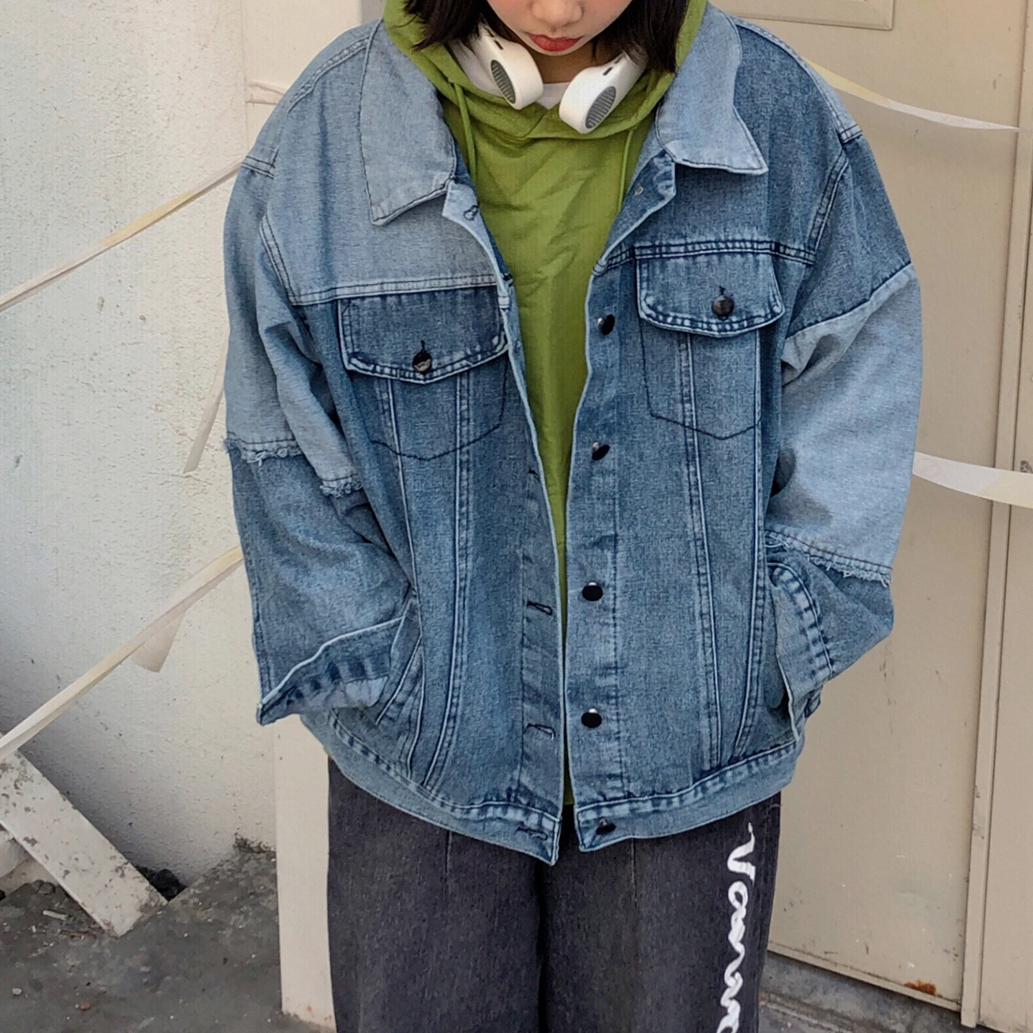 2022 Autumn and Winter Denim Jacket Relaxed and Loose Lazy Wind Blue Coat Free Shipping
2022 Autumn and Winter Denim Jacket Relaxed and Loose Lazy Wind Blue Coat Free Shipping