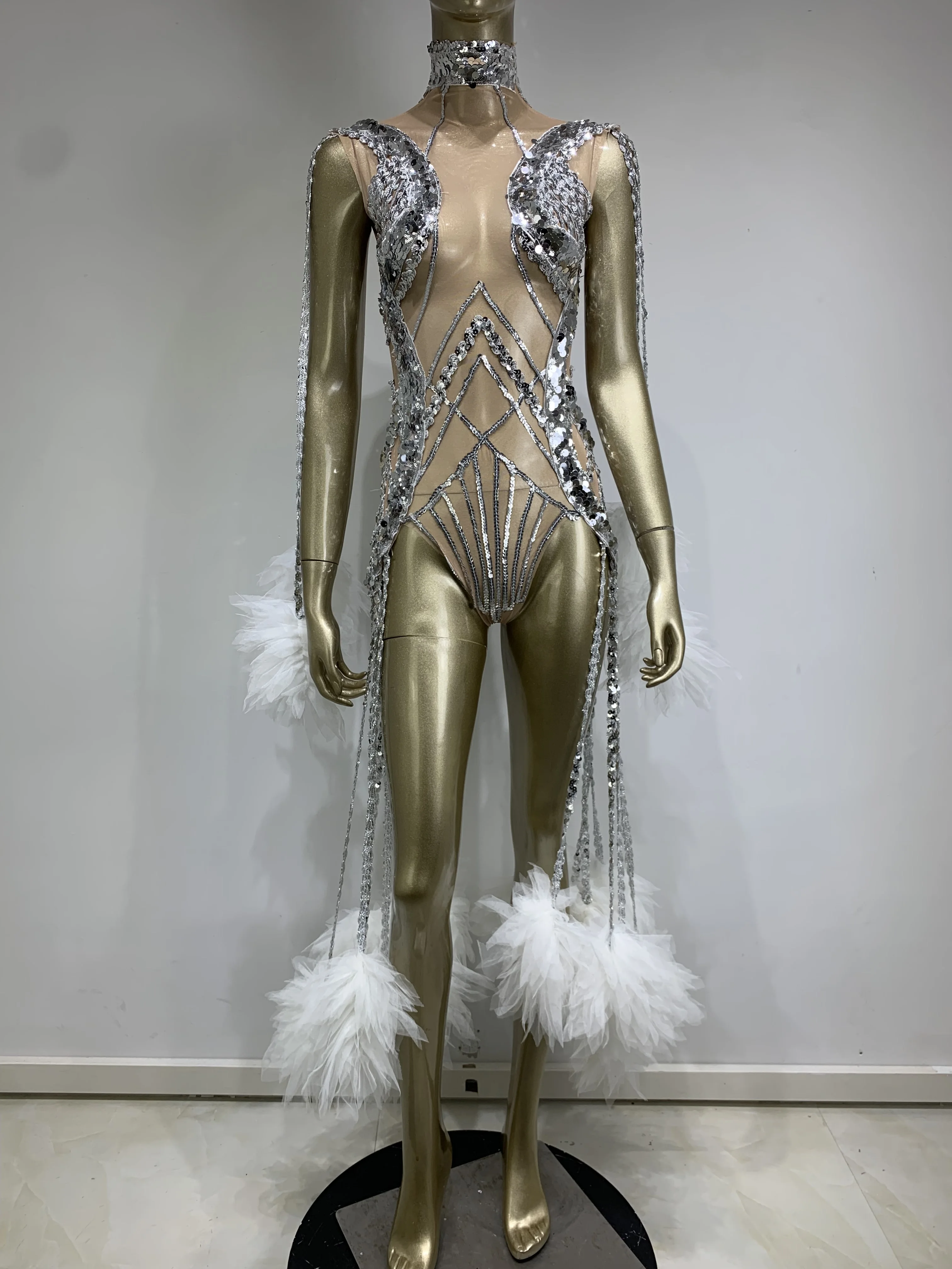Women Mesh Tassel Transparent Sleeveless Sequins Sexy High Neck Bodysuit Bar Nightclub Party Stage Performance Costume
Women Mesh Tassel Transparent Sleeveless Sequins Sexy High Neck Bodysuit Bar Nightclub Party Stage Performance Costume