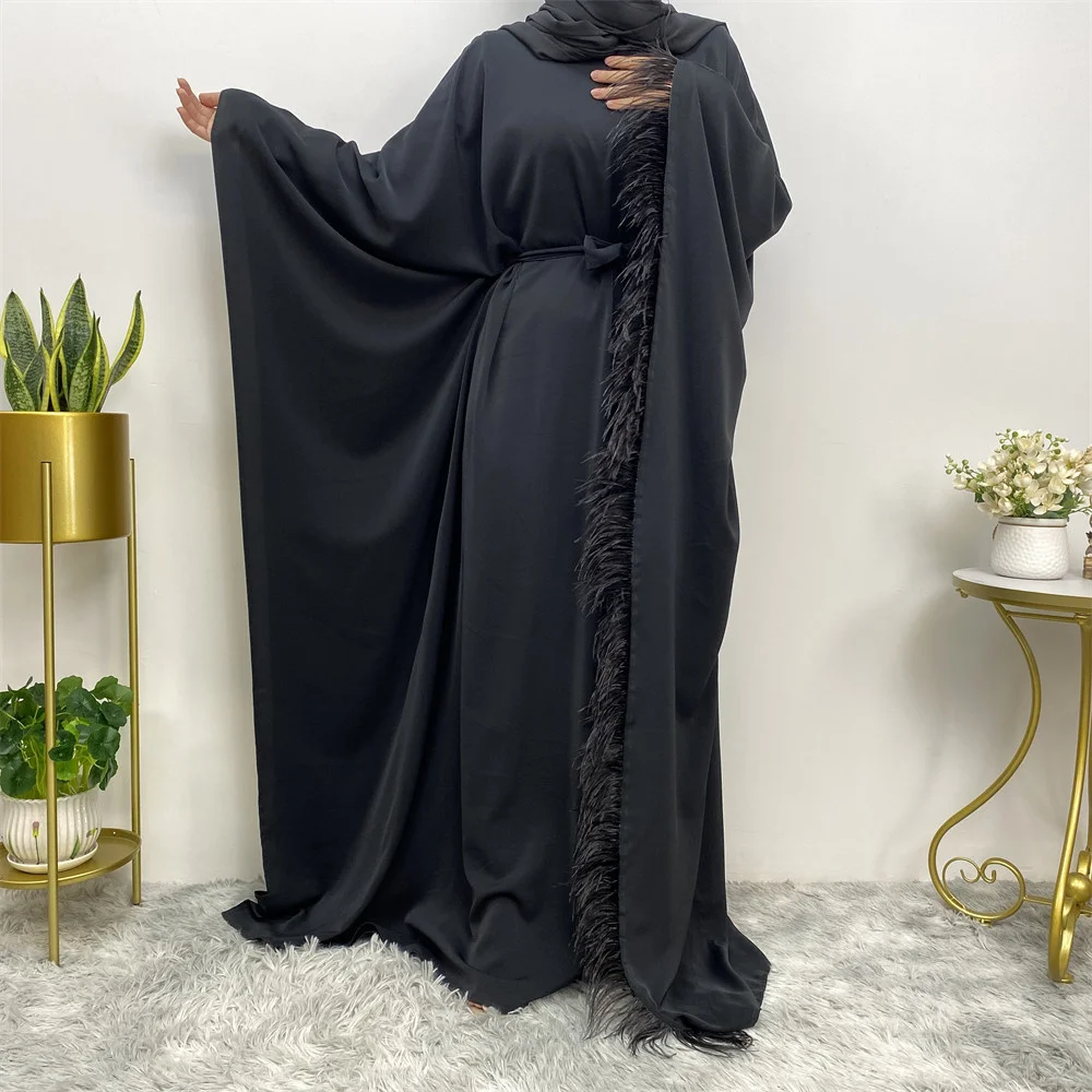 Black Abaya For Women Bat Sleeves Polyester Robe Muslin Dubai Middle East Stitching Elegant Loose Abaya Women's Dress Clothing
Black Abaya For Women Bat Sleeves Polyester Robe Muslin Dubai Middle East Stitching Elegant Loose Abaya Women's Dress Clothing