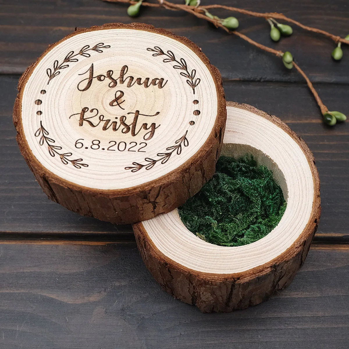 Personalized Wedding Ring Box Custom Ring Bearer Box Engagement Wooden Ring Holder Rustic Wedding Decor Customized Names&Date
Personalized Wedding Ring Box Custom Ring Bearer Box Engagement Wooden Ring Holder Rustic Wedding Decor Customized Names&Date