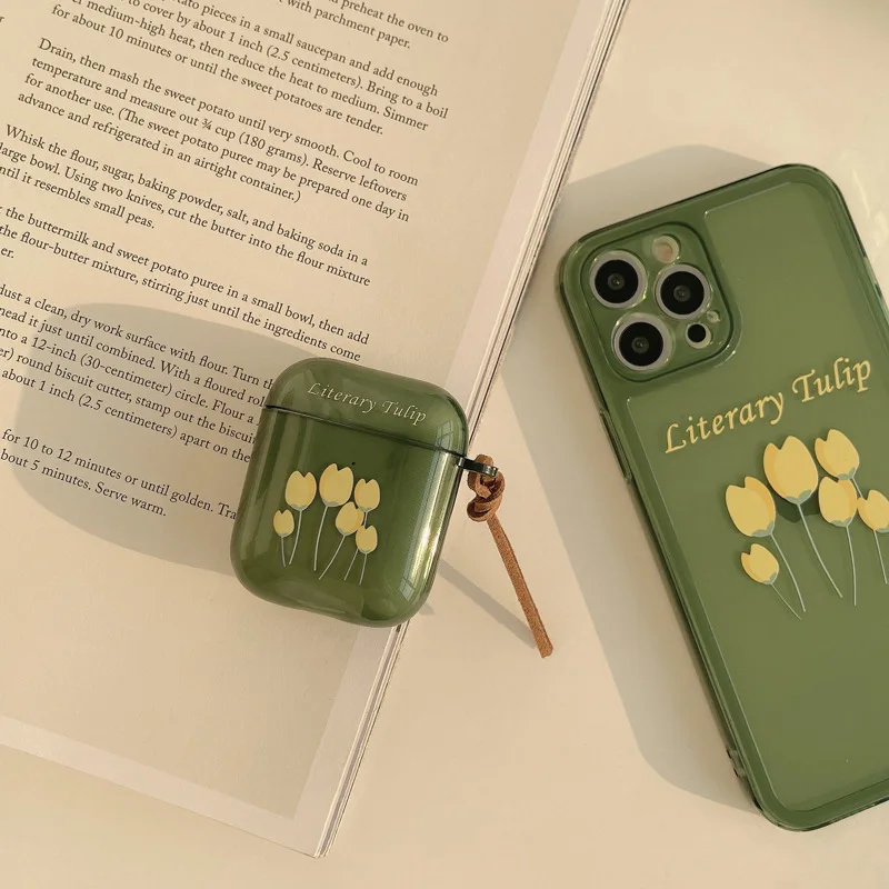 Green Literary Artistic Fresh Tulip Simplicity Transparent Airpods Protective Case for Airpods Pro Airpods 1 2 Airpods 3
Green Literary Artistic Fresh Tulip Simplicity Transparent Airpods Protective Case for Airpods Pro Airpods 1 2 Airpods 3