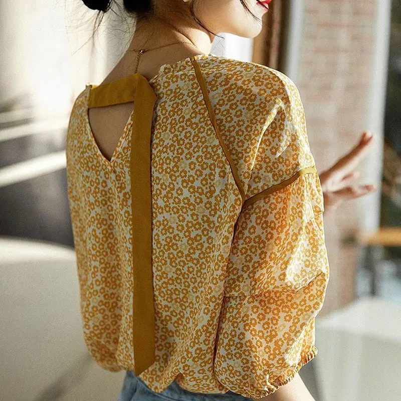 

Casual Broken Flowers Printed Blouse Female Clothing Round Neck Stylish Folds Drawstring Summer Commute Short Sleeve Loose Shirt