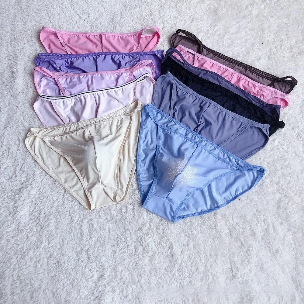 Sexy Men's Sheer Ice Silk Breathable Cool Briefs Bulge Pouch Bikini Panties Underwear Comfortable Soft Large Size Underpants
Sexy Men's Sheer Ice Silk Breathable Cool Briefs Bulge Pouch Bikini Panties Underwear Comfortable Soft Large Size Underpants