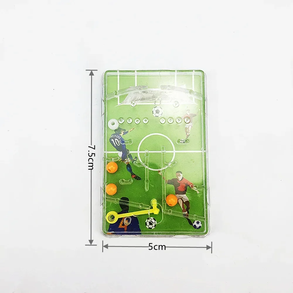 Jeu de labyrinthe de football de table pour enfants, jouet de début de vie, thème de football, décor de fête d'anniversaire, faveurs pour filles et garçons, cadeaux 4