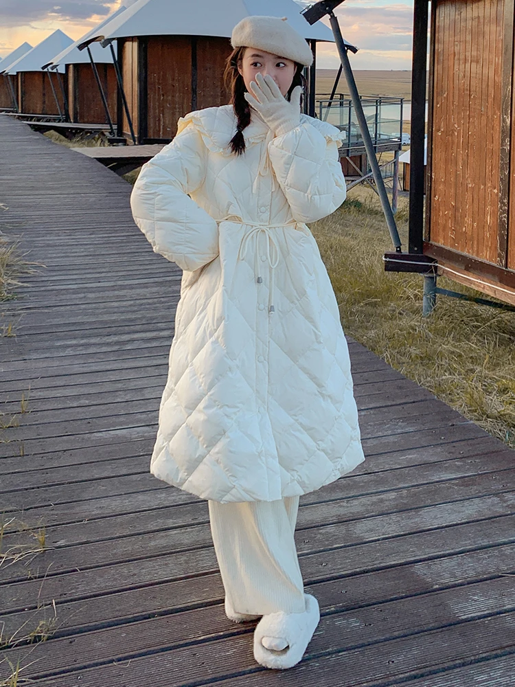 Winter Long Down Coat Women Doll Collar White Duck Down Jacket Korean Fashion Single Breasted Lace Up Parkas Warm Puffer Coat
Winter Long Down Coat Women Doll Collar White Duck Down Jacket Korean Fashion Single Breasted Lace Up Parkas Warm Puffer Coat