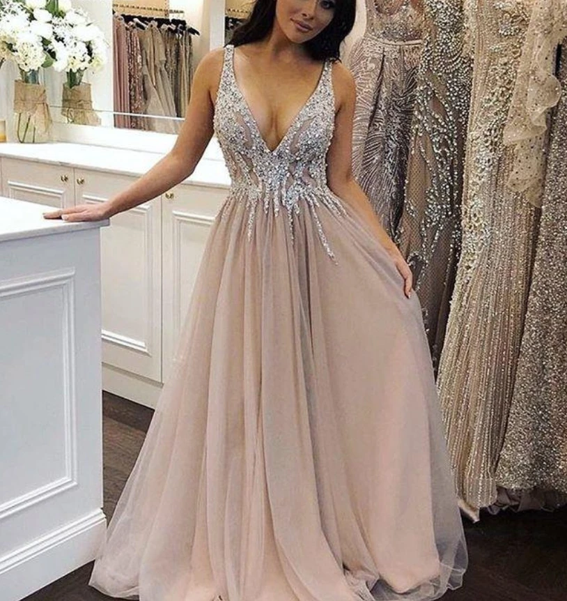 Sexy Pink Halter Deep V Dress for Women Luxury Beaded Crystal Sequin Glitter A-line Floor-Length Cocktail Party Ball Dress
Sexy Pink Halter Deep V Dress for Women Luxury Beaded Crystal Sequin Glitter A-line Floor-Length Cocktail Party Ball Dress