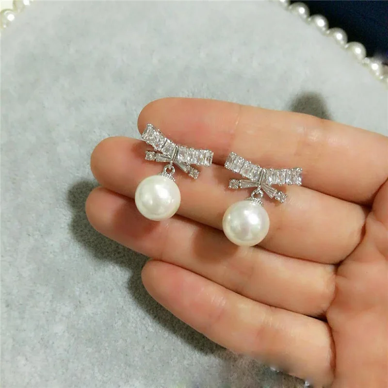 White Tahitian Pearl Gemstone S925 Sterling Silver Sutd Earring Women Silver 925 Jewelry Bizuteria Wedding Garnet Earrings Girls
White Tahitian Pearl Gemstone S925 Sterling Silver Sutd Earring Women Silver 925 Jewelry Bizuteria Wedding Garnet Earrings Girls