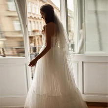 RANMO One Layer Veil Without Comb Crystal Edged Bride Veil Romantic Tulle Wedding Accessory
RANMO One Layer Veil Without Comb Crystal Edged Bride Veil Romantic Tulle Wedding Accessory