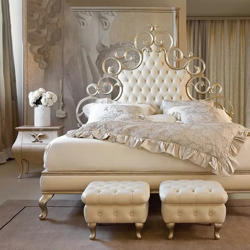 \uxury high-end solid wood bed luxury single double solid wood carved hollow princess bed French fabric soft bed
\uxury high-end solid wood bed luxury single double solid wood carved hollow princess bed French fabric soft bed