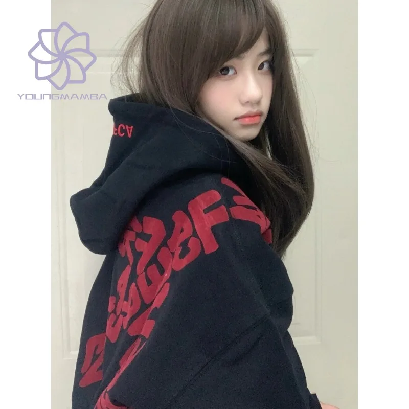 2023 Spring New American Fashion Letter Print Loose Hooded Pullover Women Couple Ins Long Sleeve Hoodies 
2023 Spring New American Fashion Letter Print Loose Hooded Pullover Women Couple Ins Long Sleeve Hoodies