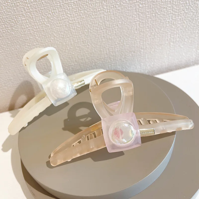 Korean Mermaid Hair Claw clips for women elegant temperament Hairpins Large Geometry HeadwearHair Accessories for girls Barrette
Korean Mermaid Hair Claw clips for women elegant temperament Hairpins Large Geometry HeadwearHair Accessories for girls Barrette