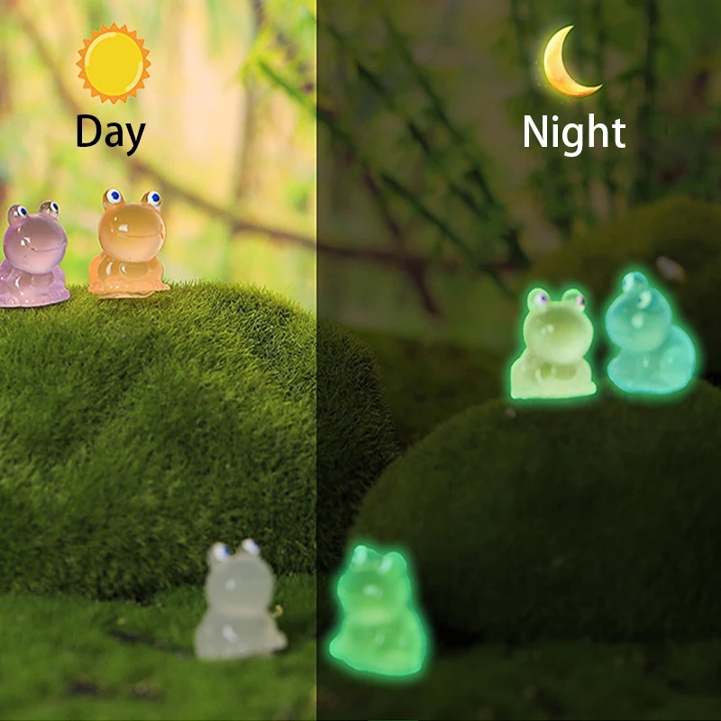 Mini Color Glow-in-the-dark Frog Statue Creative Micro Landscape Resin Frog Crafts Garden DIY Bonsai Home Tabletop Decoration
Mini Color Glow-in-the-dark Frog Statue Creative Micro Landscape Resin Frog Crafts Garden DIY Bonsai Home Tabletop Decoration