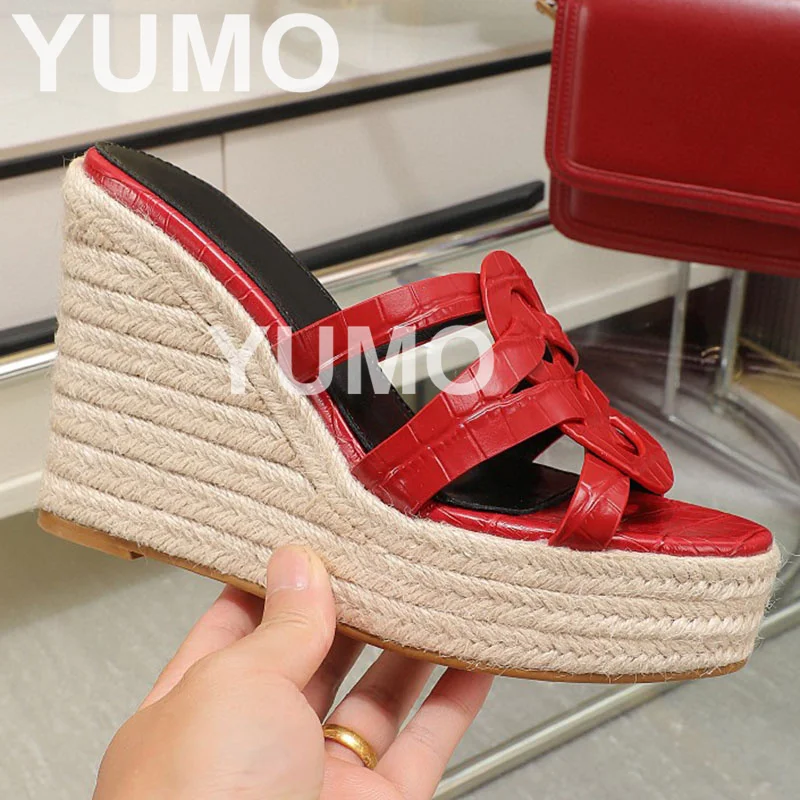 High Quality Platform Thick Sole Genuine Leather Slip On Slippers Size 35-42 Cross Tie Braid Bottom Sexy Dress Runway Slides
High Quality Platform Thick Sole Genuine Leather Slip On Slippers Size 35-42 Cross Tie Braid Bottom Sexy Dress Runway Slides