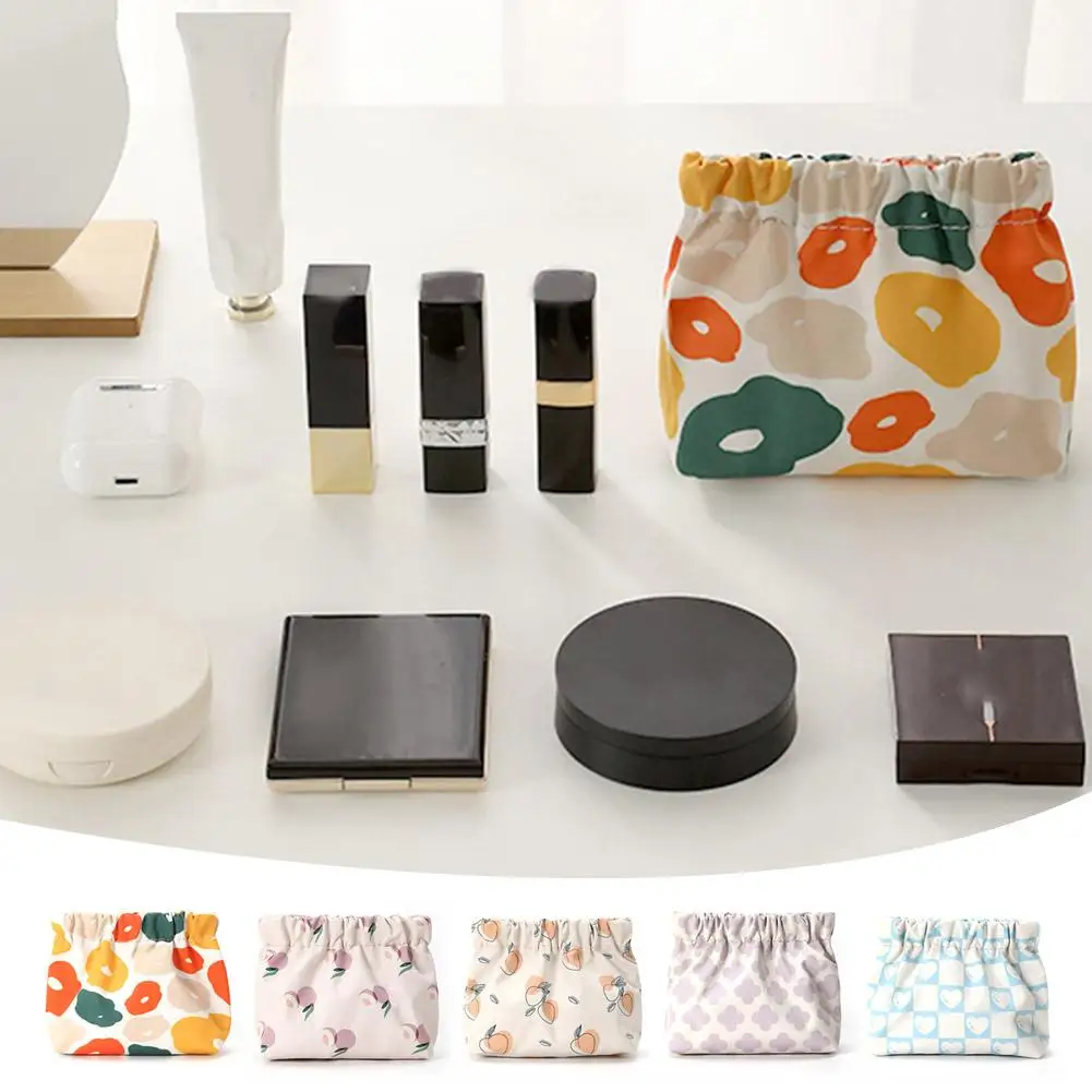 Women Makeup Bag Waterproof Fragment Printing Storage Bag Carrying Lipstick Mini Storage Zero Wallet 2024 
Women Makeup Bag Waterproof Fragment Printing Storage Bag Carrying Lipstick Mini Storage Zero Wallet 2024