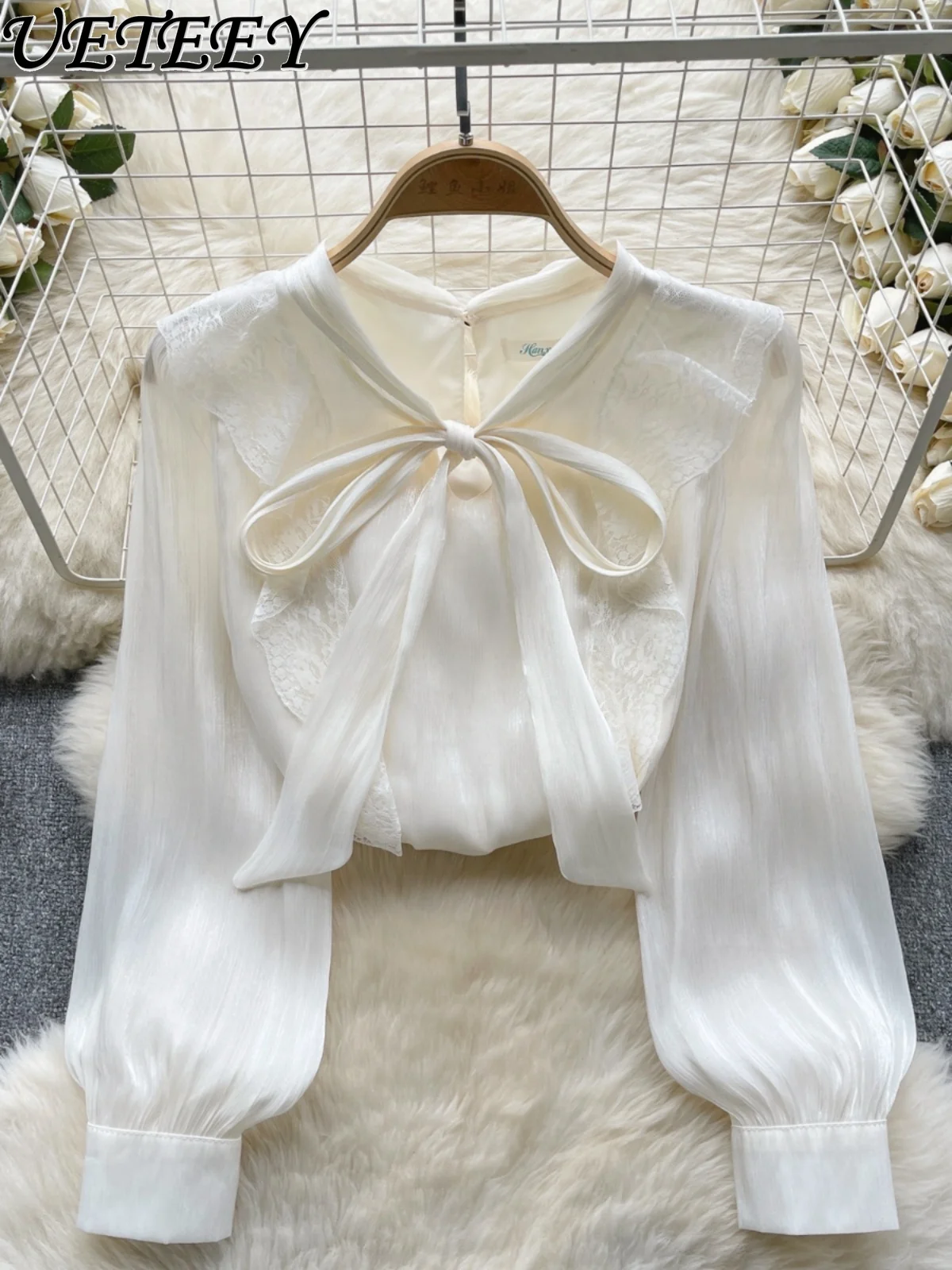 

2024 Early Spring New Chiffon Bottoming Shirt Women's Sweet Bow Collar Lace Tops Slim Fit All-Match Long Sleeve Fashion Blouse