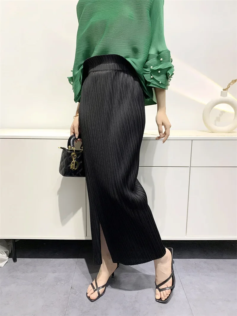 

Miyake Pleated Original Long Skirt Bustier Female Summer 2024 Temperament Slim Pleated Skirt High-waisted Skirt Niche Design