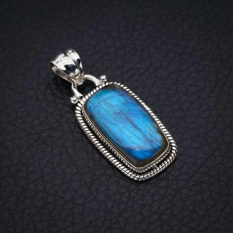 

StarGems Natural Blue Fire Labradorite Handmade 925 Sterling Silver Pendant 1.25" F5262