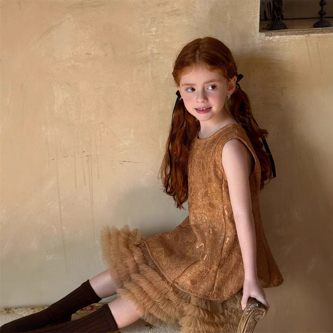 فستان سهل الارتداء لربيع وصيف 2025، فستان جديد بلون سادة بدون أكمام من الدانتيل، ملابس أطفال بنات فستان سهل الارتداء لربيع وصيف 2025، فستان جديد بلون سادة بدون أكمام من الدانتيل، ملابس أطفال بنات