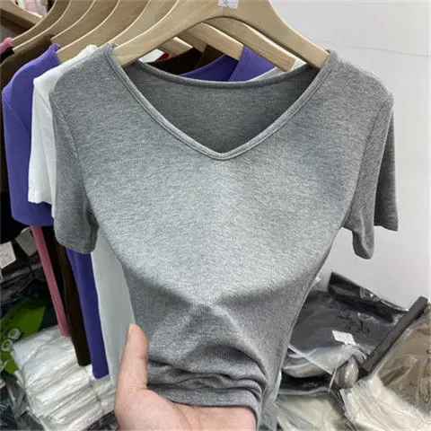 American New Simple Solid Color Versatile V-neck Thread Short Sleeve T-shirt Women INS Summer Casual Half Sleeve Girls Top
American New Simple Solid Color Versatile V-neck Thread Short Sleeve T-shirt Women INS Summer Casual Half Sleeve Girls Top