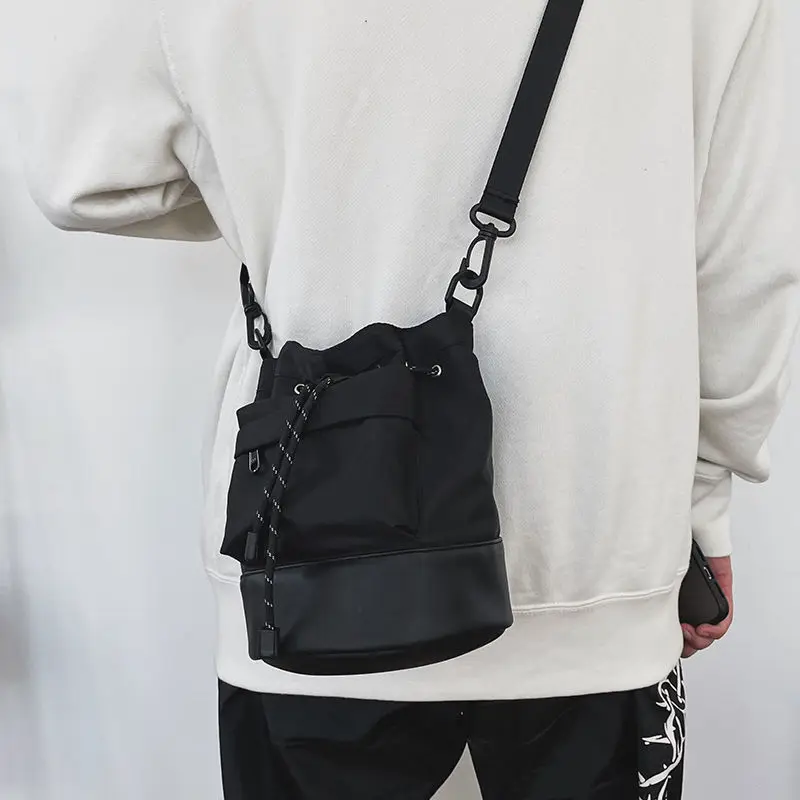 Fashion Exquisite Shopping Bag Men's Shoulder Bag Retro Casual Women Totes Shoulder Bags Female Handbag for Women
Fashion Exquisite Shopping Bag Men's Shoulder Bag Retro Casual Women Totes Shoulder Bags Female Handbag for Women