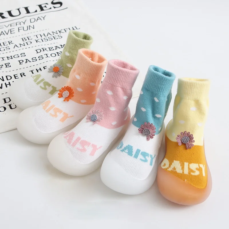 Newborn Baby Shoes Cute Daisy Knitted Cotton Shoes Unisex Anti-slip First Walker Socks Shoes Toddler Booties Kids Accessories
Newborn Baby Shoes Cute Daisy Knitted Cotton Shoes Unisex Anti-slip First Walker Socks Shoes Toddler Booties Kids Accessories