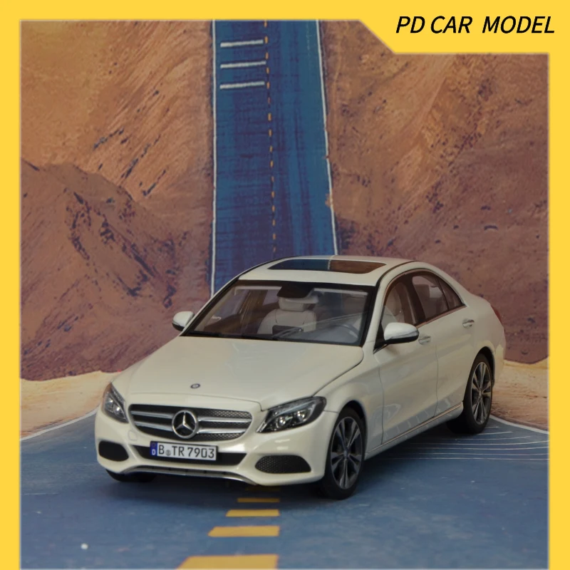 

Norev Collectible 1:18 Scale Model for Mercedes-Benz C-Class 2014 White metallic for friends and family